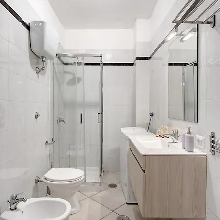 Azzurra Villa *