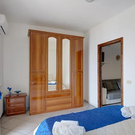Azzurra Villa