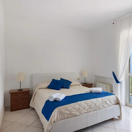 Azzurra Villa