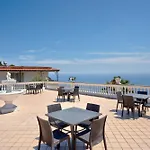 Vila Azzurra