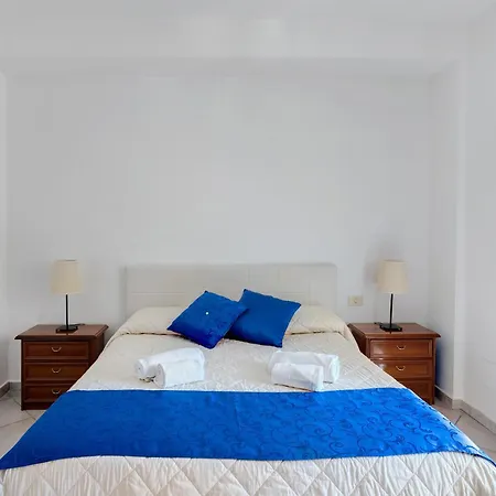 Villa Azzurra *