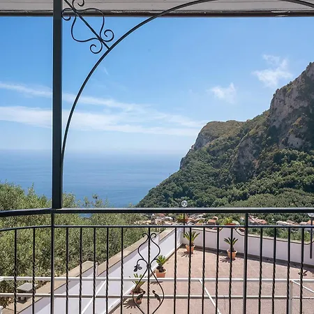 Azzurra Villa *