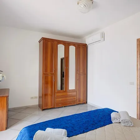 Azzurra Villa