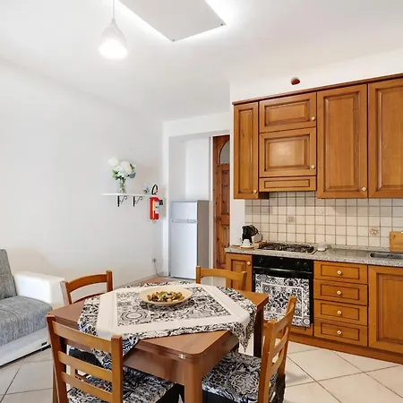 Azzurra Villa *