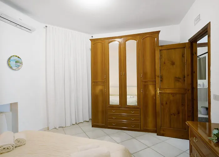 Azzurra 빌라 마사루브렌세