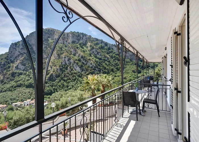 Azzurra 마사루브렌세