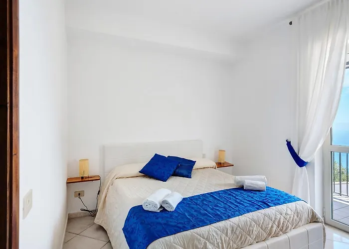 Azzurra 마사루브렌세