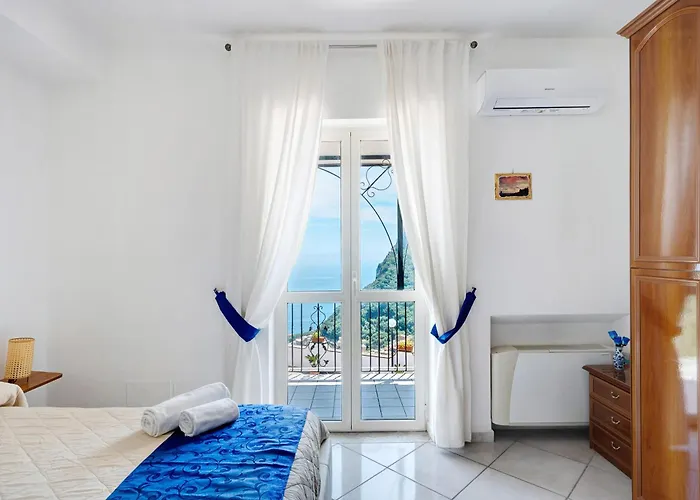 Azzurra 마사루브렌세