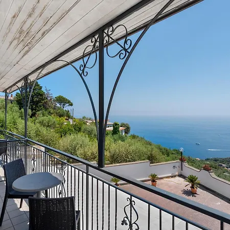 Villa Azzurra Massa Lubrense